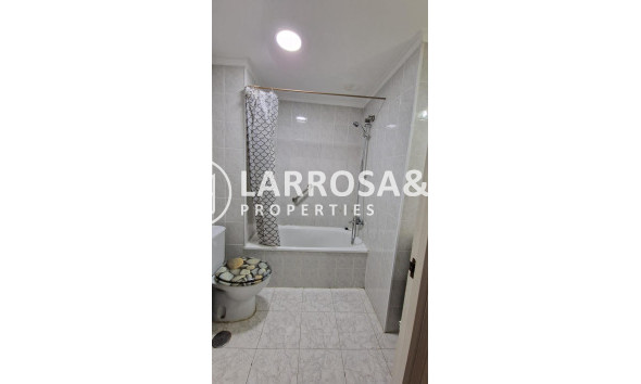 Resale - Apartment - Torrevieja - Los Locos Beach
