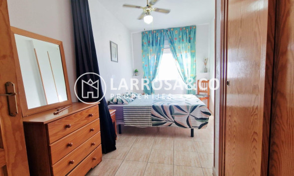 Resale - Apartment - Torrevieja - Centro