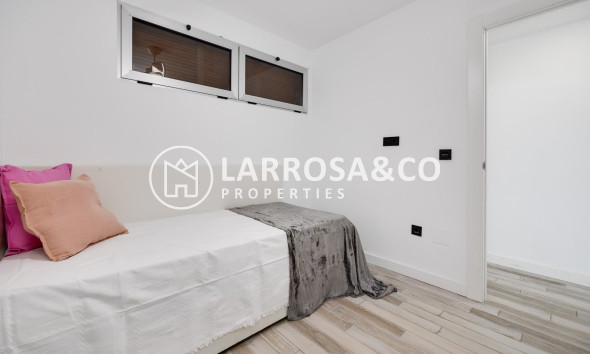 Reventa - Apartamento - Torrevieja - Punta Prima