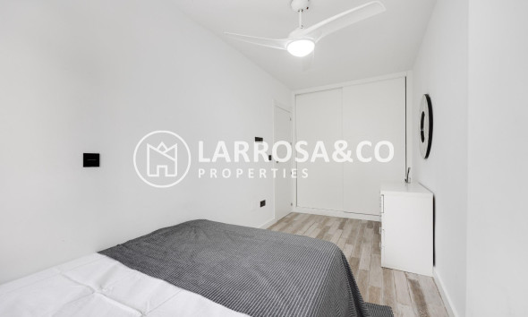 Reventa - Apartamento - Torrevieja - Punta Prima