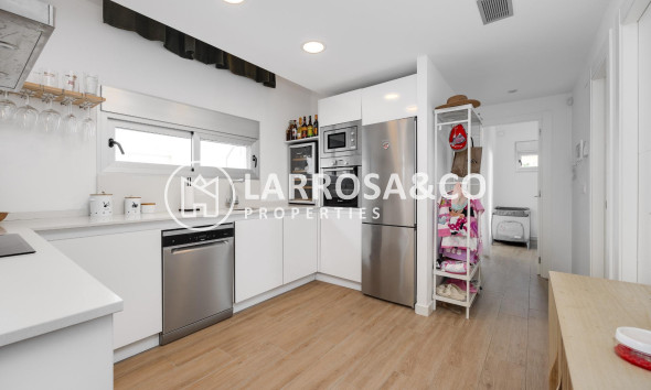 Herverkoop - Villa - Torrevieja - Los Frutales