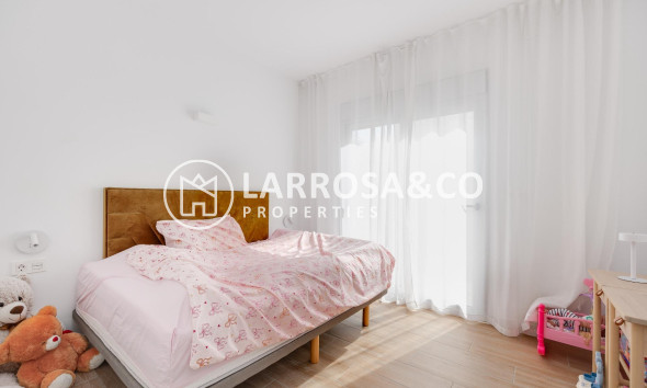 Herverkoop - Villa - Torrevieja - Los Frutales