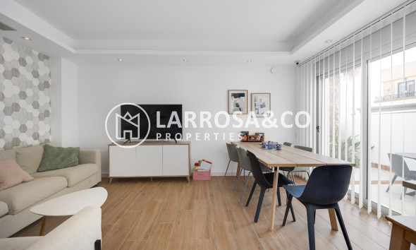 Herverkoop - Villa - Torrevieja - Los Frutales