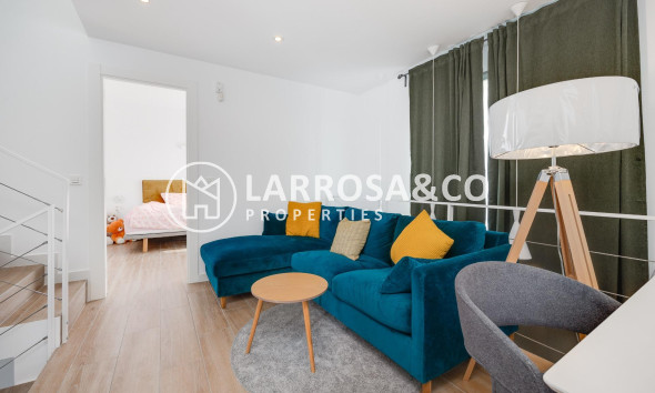 Herverkoop - Villa - Torrevieja - Los Frutales