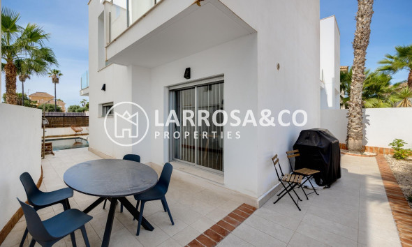 Herverkoop - Villa - Torrevieja - Los Frutales