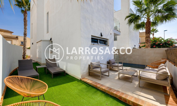 Herverkoop - Villa - Torrevieja - Los Frutales