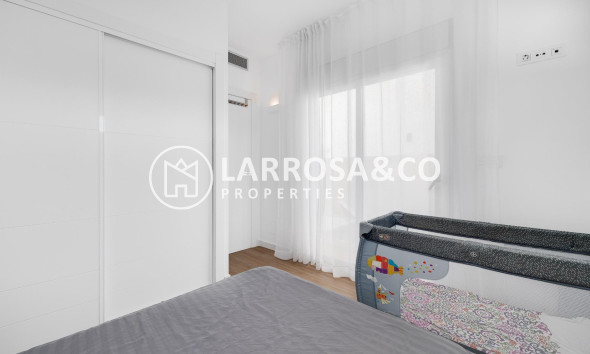 Herverkoop - Villa - Torrevieja - Los Frutales