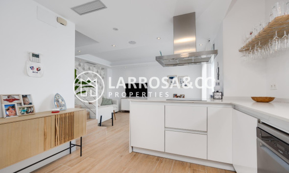 Herverkoop - Villa - Torrevieja - Los Frutales