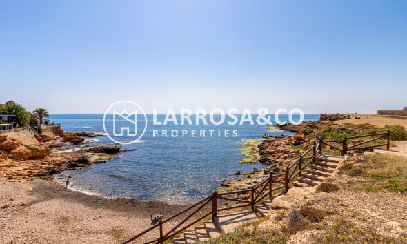 Herverkoop - Villa - Torrevieja - Los Frutales