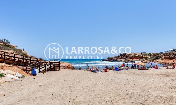 Herverkoop - Villa - Torrevieja - Los Frutales