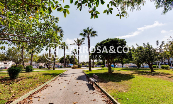 Herverkoop - Villa - Torrevieja - Los Frutales