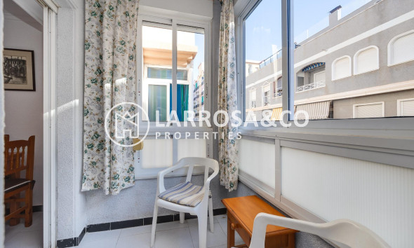 Resale - Apartment - Torrevieja - Los Locos Beach