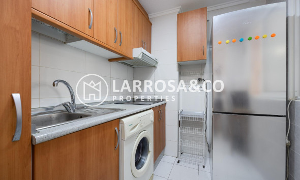 Resale - Apartment - Torrevieja - Los Locos Beach