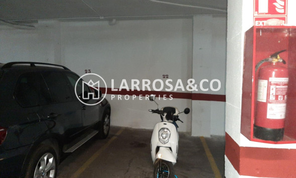 Resale - Apartment - Torrevieja - Los Locos Beach