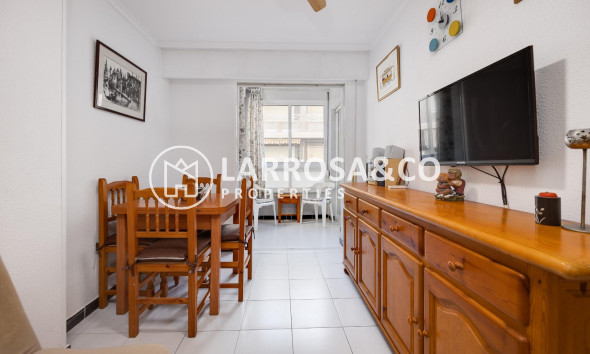 Resale - Apartment - Torrevieja - Los Locos Beach