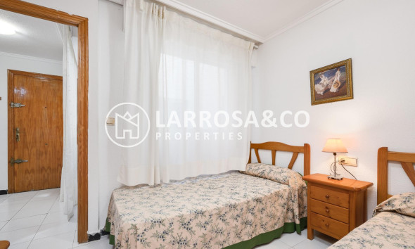 Resale - Apartment - Torrevieja - Los Locos Beach