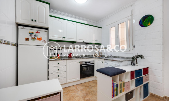 Herverkoop - Apartment - Torrevieja - Playa del cura