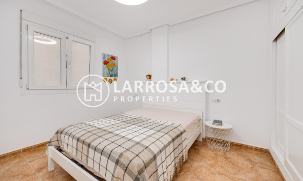 Herverkoop - Apartment - Torrevieja - Playa del cura