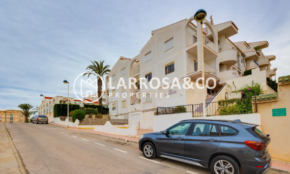 Resale - Apartment - Torrevieja - Torre la mata