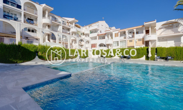 Resale - Apartment - Torrevieja - Torre la mata