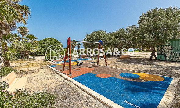 Resale - Apartment - Torrevieja - Torre la mata