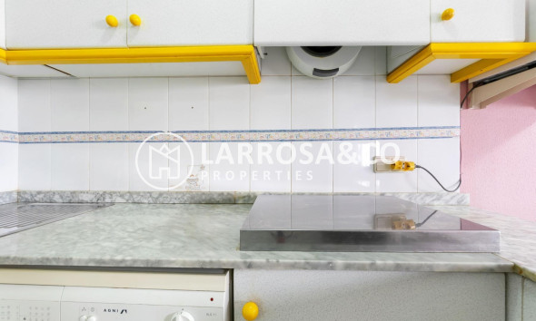 Resale - Semi-detached house - Torrevieja - Los Altos