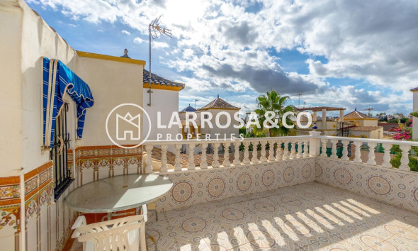 Resale - Semi-detached house - Torrevieja - Los Altos