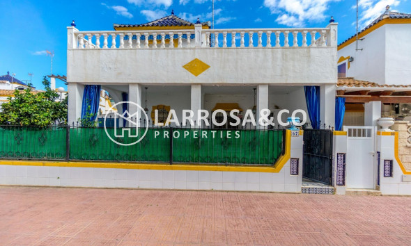 Resale - Semi-detached house - Torrevieja - Los Altos