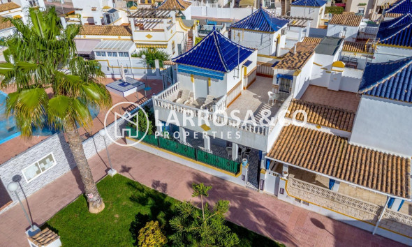 Resale - Semi-detached house - Torrevieja - Los Altos