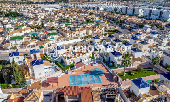 Resale - Semi-detached house - Torrevieja - Los Altos