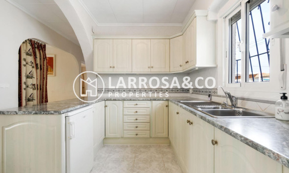 Resale - Detached House/Villa - Torrevieja - La Siesta - El Salado - Torreta