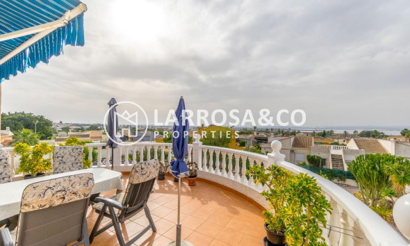 Resale - Detached House/Villa - Torrevieja - La Siesta - El Salado - Torreta