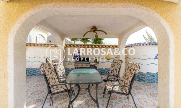 Resale - Detached House/Villa - Torrevieja - La Siesta - El Salado - Torreta