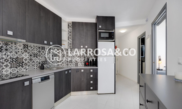 Herverkoop - Apartment - Torrevieja - La Mata