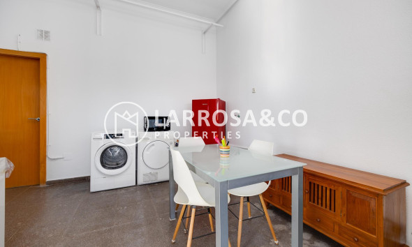 A Vendre - Commercial space - Ciudad Quesada - DOÑA PEPA