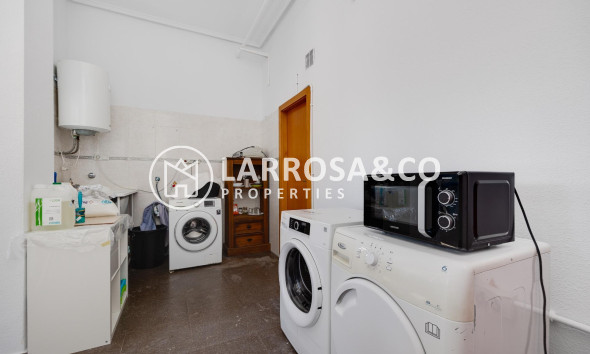 A Vendre - Commercial space - Ciudad Quesada - DOÑA PEPA