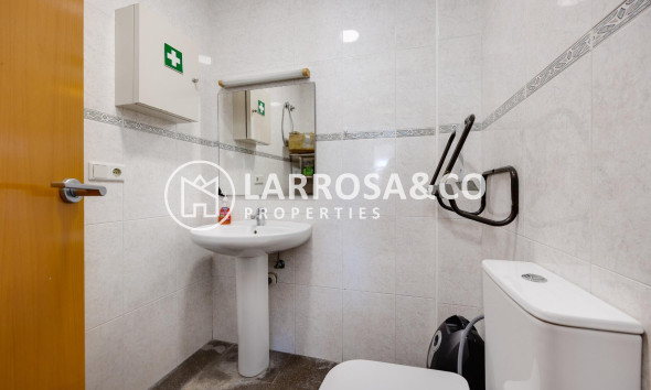 A Vendre - Commercial space - Ciudad Quesada - DOÑA PEPA