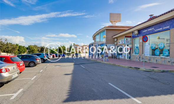 A Vendre - Commercial space - Ciudad Quesada - DOÑA PEPA