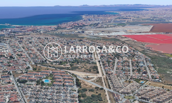 Reventa - Adosado - Torrevieja - Carrefour