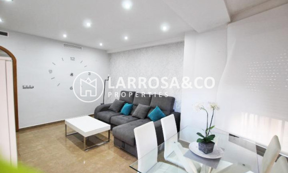 Long Term Rentals - Apartment - Guardamar del Segura - Pueblo