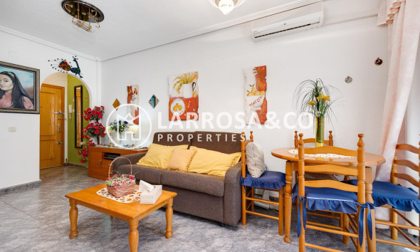 Resale - Apartment - Torrevieja - Playa del cura