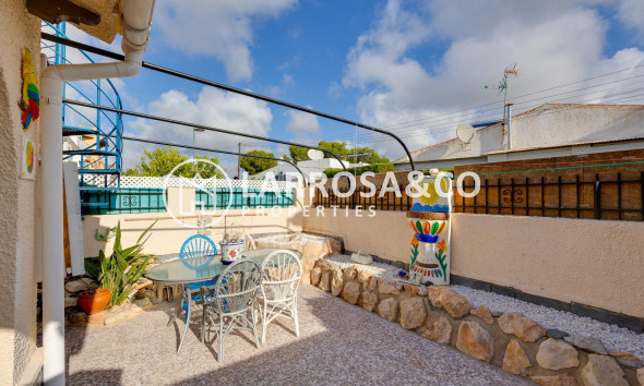 Resale - Semi-detached house - Pilar de la Horadada - Pinar de Campoverde