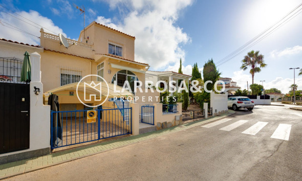 Resale - Semi-detached house - Pilar de la Horadada - Pinar de Campoverde