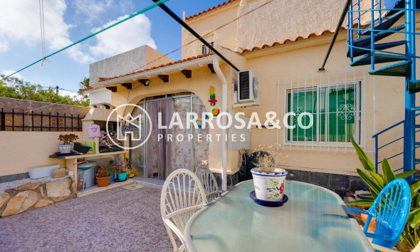 Resale - Semi-detached house - Pilar de la Horadada - Pinar de Campoverde