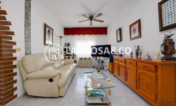 Resale - Semi-detached house - Pilar de la Horadada - Pinar de Campoverde