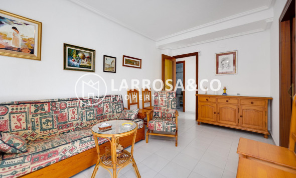 Вторичный рынок - Квартира - Торревьеха - Las Piscinas Naturales