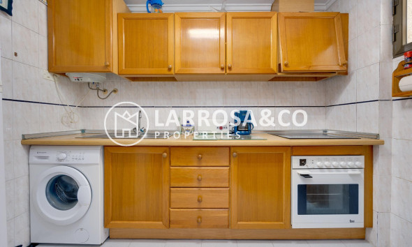 Вторичный рынок - Квартира - Торревьеха - Las Piscinas Naturales