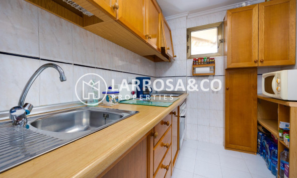 Вторичный рынок - Квартира - Торревьеха - Las Piscinas Naturales