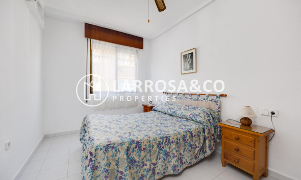 Вторичный рынок - Квартира - Торревьеха - Las Piscinas Naturales