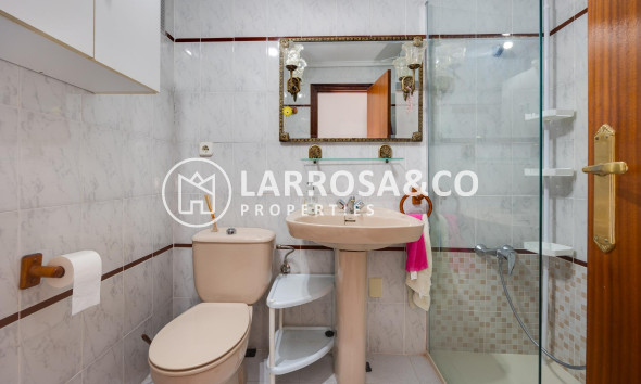 Вторичный рынок - Квартира - Торревьеха - Las Piscinas Naturales